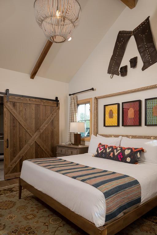 Camp Lucy Hotel Dripping Springs Ngoại thất bức ảnh